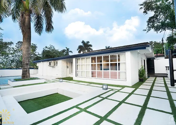 Luxurious Heritage Villa 4Bhk With Private Pool Igatpuri